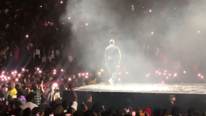 “The Money” By Davido Ft Olamide Live O2 Arena London