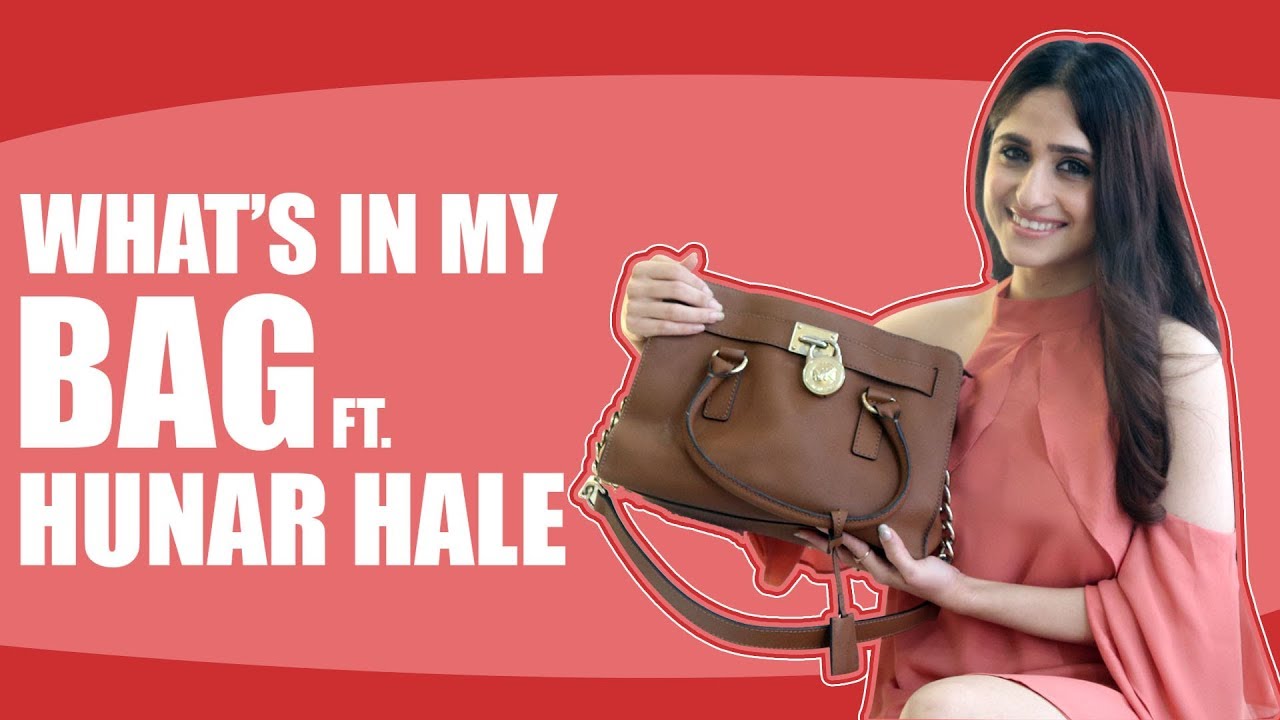 What's in my Bag Ft. Hunar Hale ||Patiala Babes||