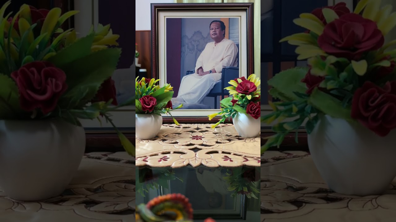 सदगुरु महिमा - अधिक जानकारी के लिए जुड़े श्री प्रेम रावत जी से - Bhajan Cover