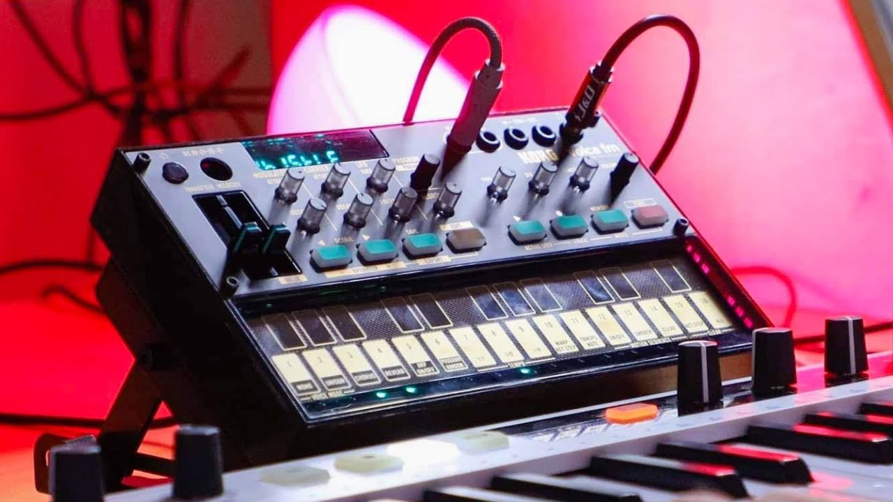 KORG volca fm2 (最終値下げです) Volca FM 2 is HERE // What's new about it? - YouTube