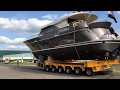 Launch of the Van den Hoven Executive 2100 'Chihuahua'