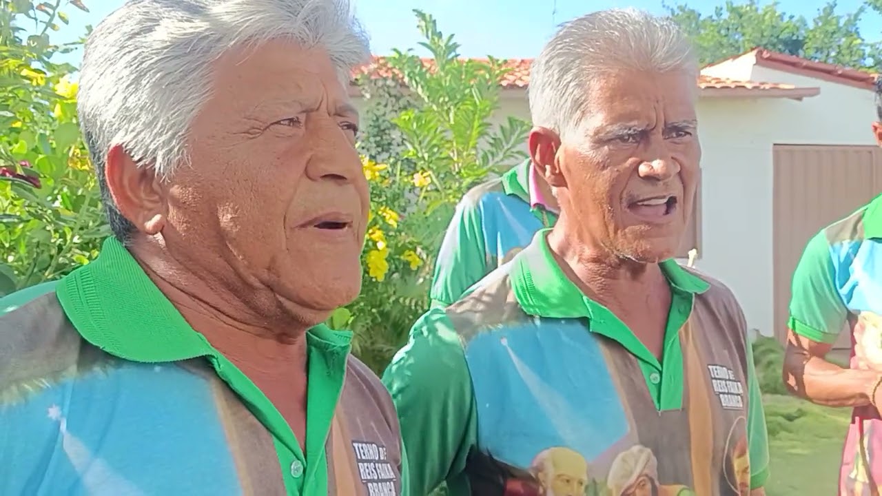 Terno Reis de Faixa Branca Tião de Murico.