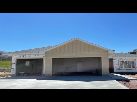 1613 W Burton Dr, Brandon, SD home video tour