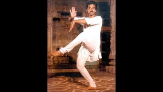 Balakrishna, a trained kuchipudi dancer, gets an opportunity to
compete in classical dance festival. however, two days prior his
performance, mother...