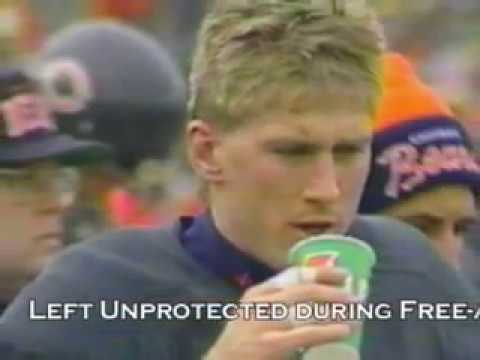 Chicago Bears WR Tom Waddle Video