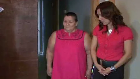 DIANA ROBLEDO - UNIVISION 27 - MAS ALLA DE LA ESPE...