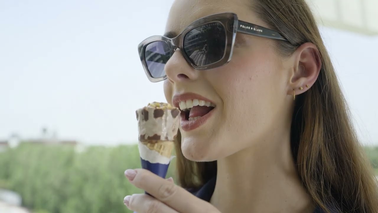 Explore our expanding range of low-calorie ice cream flavours! 