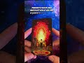 Page of Wands Tarot en Español: Una Nueva Chispa Te Está Llamando