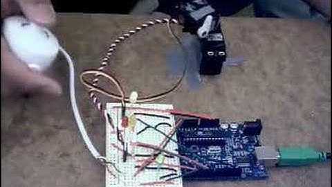 Wii Nunchuck Stick Control of Two Servos