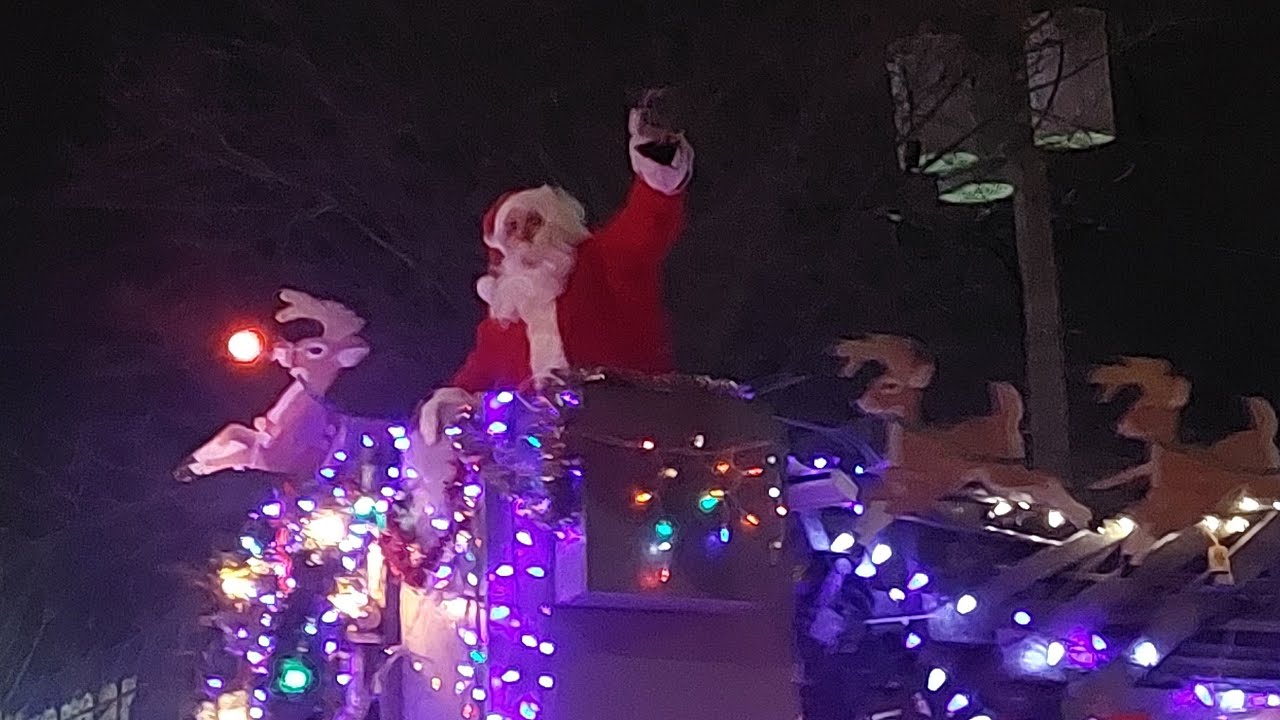 Рождественский спецвыпуск 2025 года - Парад Санта-Клауса и Фестиваль огней!! (Мистер Траша, эпизо...