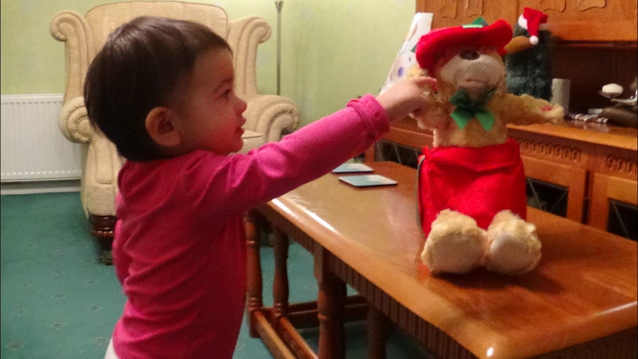 Getting ready for Christmas! Singing and Dancing Bear! Dancing Baby