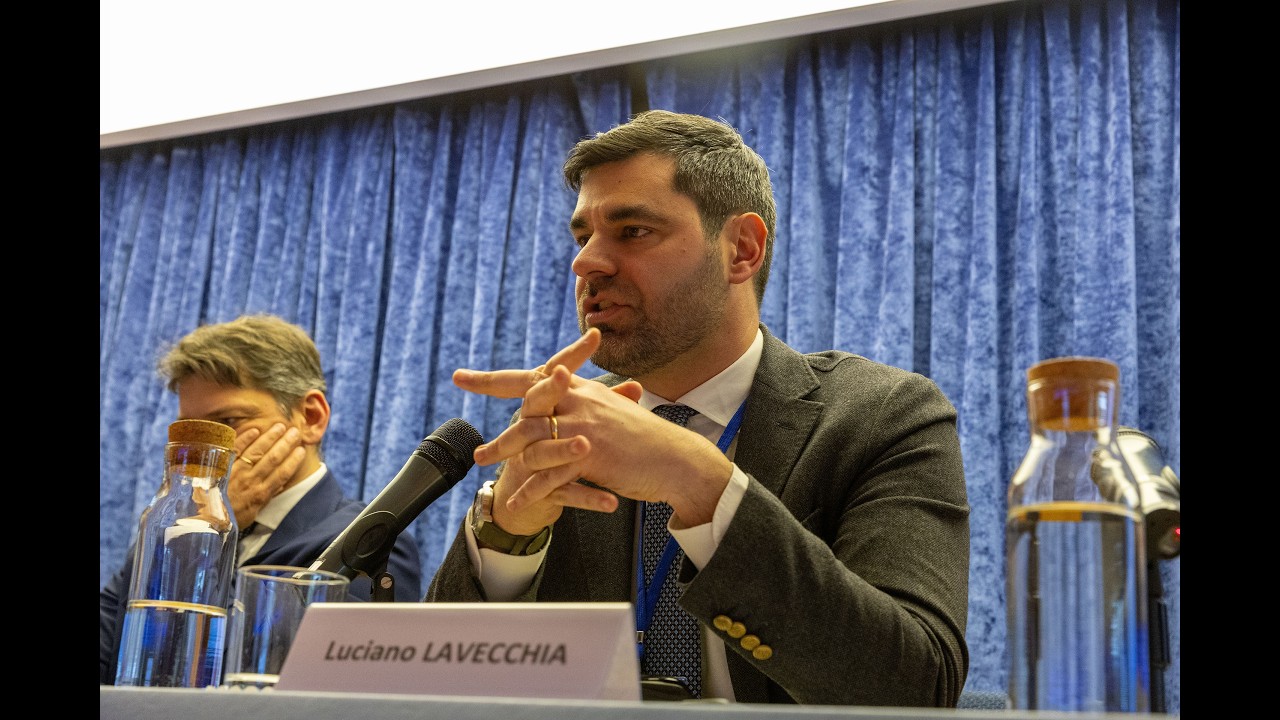 04. Luciano Lavecchia, Membro Comitato esecutivo OIPE