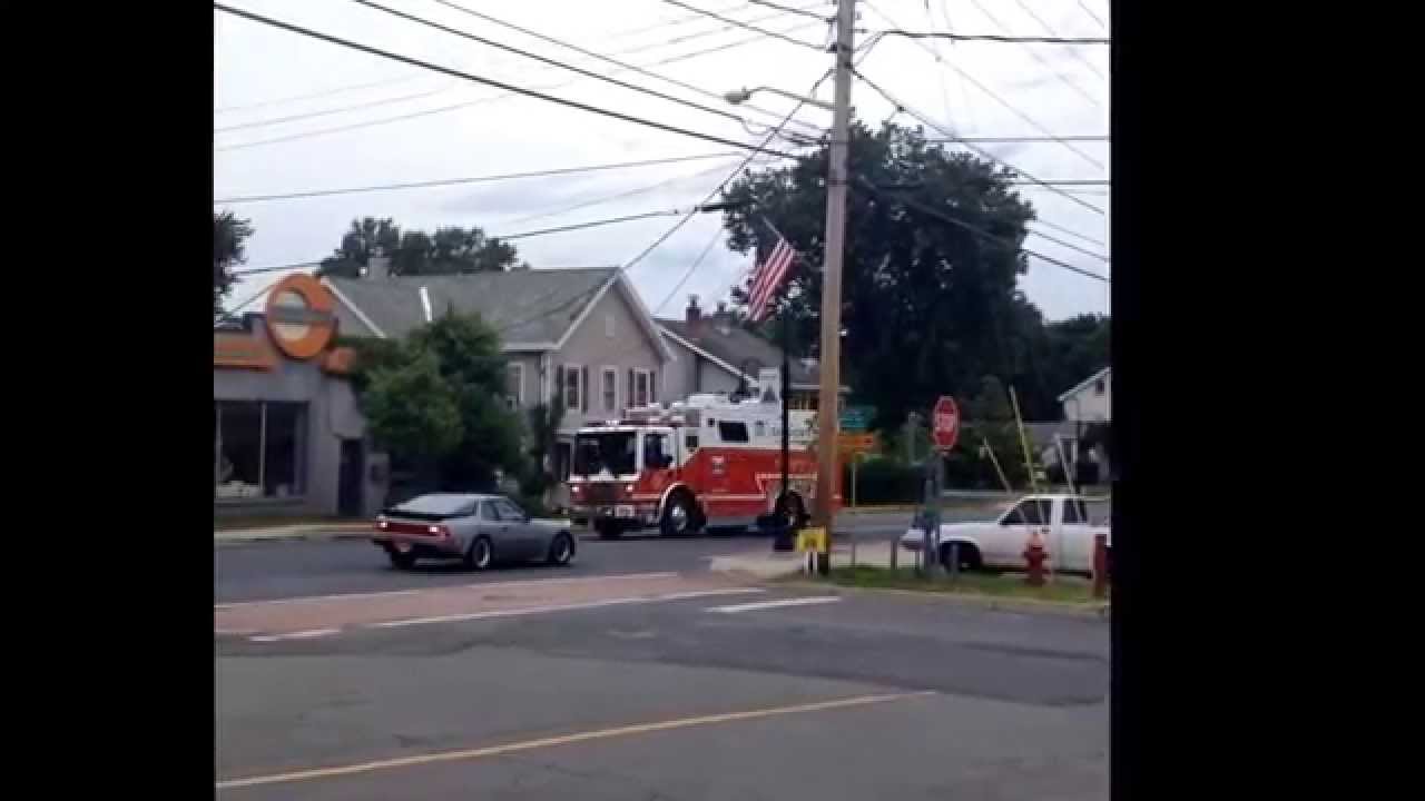 Port Ewen Fire Department R4824 responding. YouTube