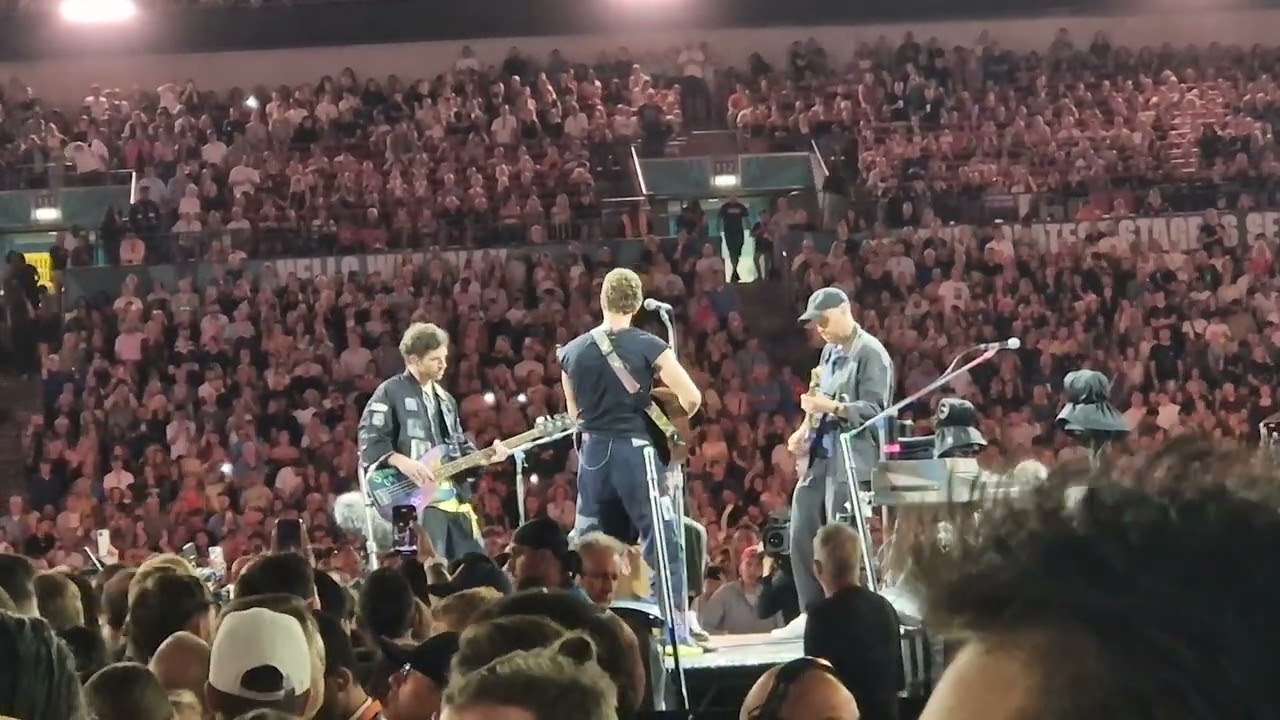 Coldplay Wembley Stadium London  - The Hardest Part 