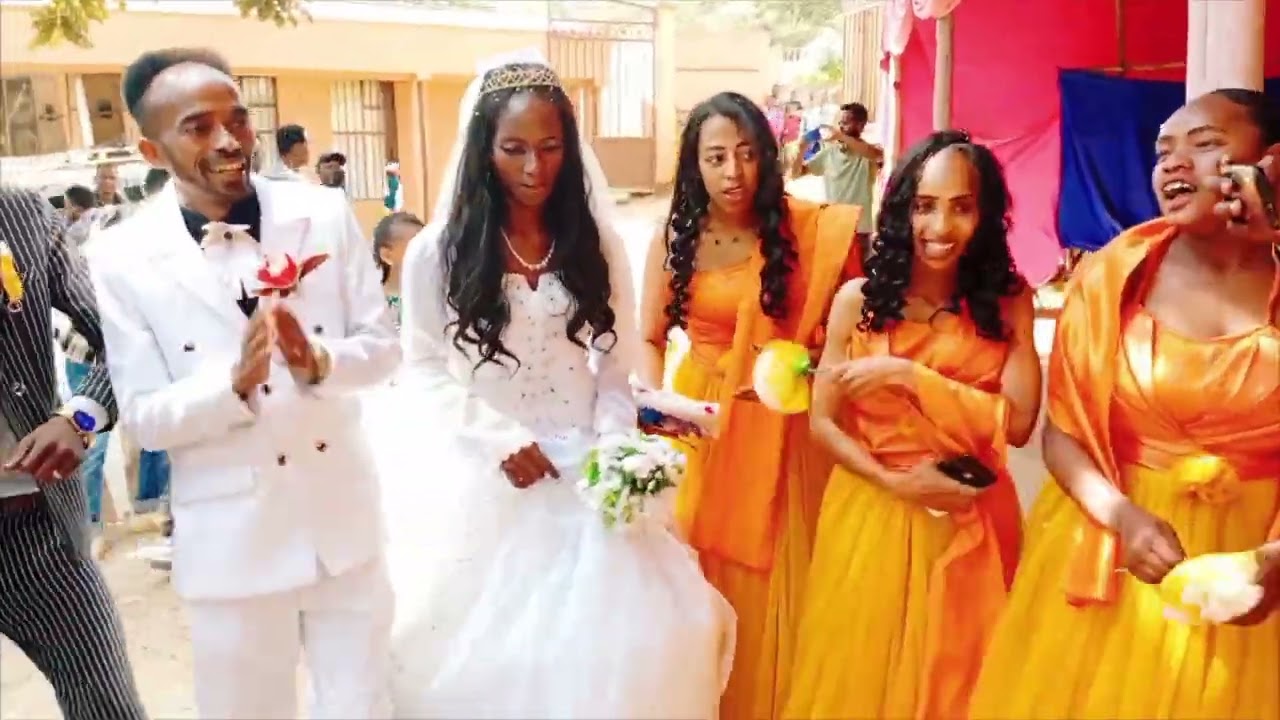 ሞጎስ እና ልዳዲያ እንኳን ደስ አላችሁ 
