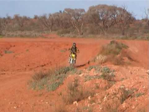 Suzuki RMZ 250f at the Roxby Downs Funbowl