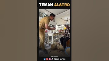BAPAK PEJABAT BANTU BELI Anyaman Bambu Yang Dijual Seorang Kakek-kakek