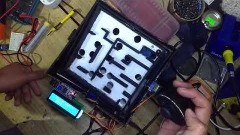 Arduino - Laberinto con acelerómetro y joystick