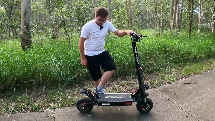 Dragon GTR V2 Electric Scooter - Dual Motor 1800 Watts Max 2400 Watts -  E-move Bikes