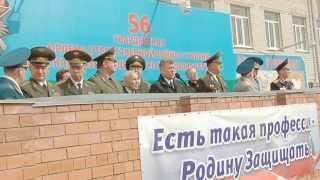 Торжественный митинг в честь 60 летия Камышинского военного училища