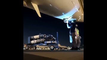 Hydraulic accumulator servicing | G450 #shorts #gulfstream #g450