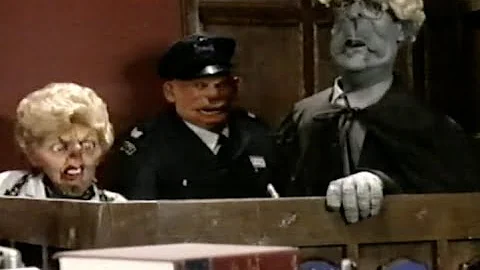 John Major and Maggie Thatcher are tried for their crimes | Spitting Image 1993