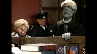 John Major and Maggie Thatcher are tried for their crimes | Spitting Image 1993