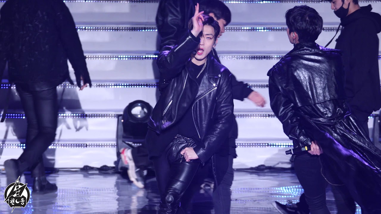 171221 [4K]비에이피 종업 직캠 'Wake Me Up' B.A.P Jongup Fancam @평창 G-50 K-Artist Festa By 천둥