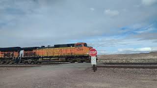 EB BNSF Port Stack Train Feat K5HL Horn In Daggett Ca! #bigbossrailfanner