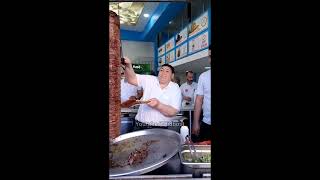 Hakan Yagar Döner Kesiyor Resimi