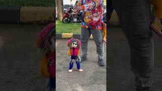Yuk cobain joget sama boneka tali tang ting tang ting tung 😂