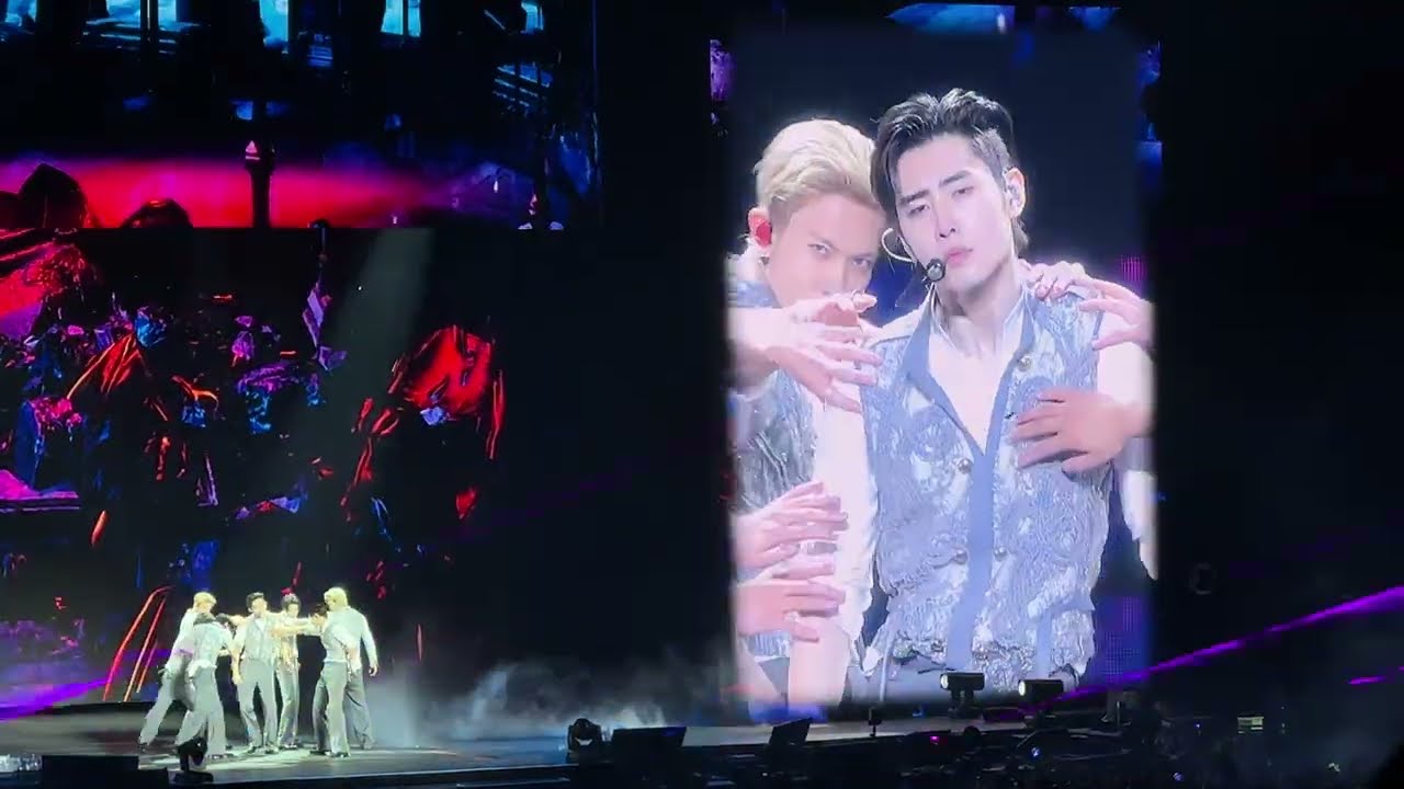 250828 ENHYPEN (엔하이픈) - Bad Desire (With or Without You) (English Ver.) in Amsterdam