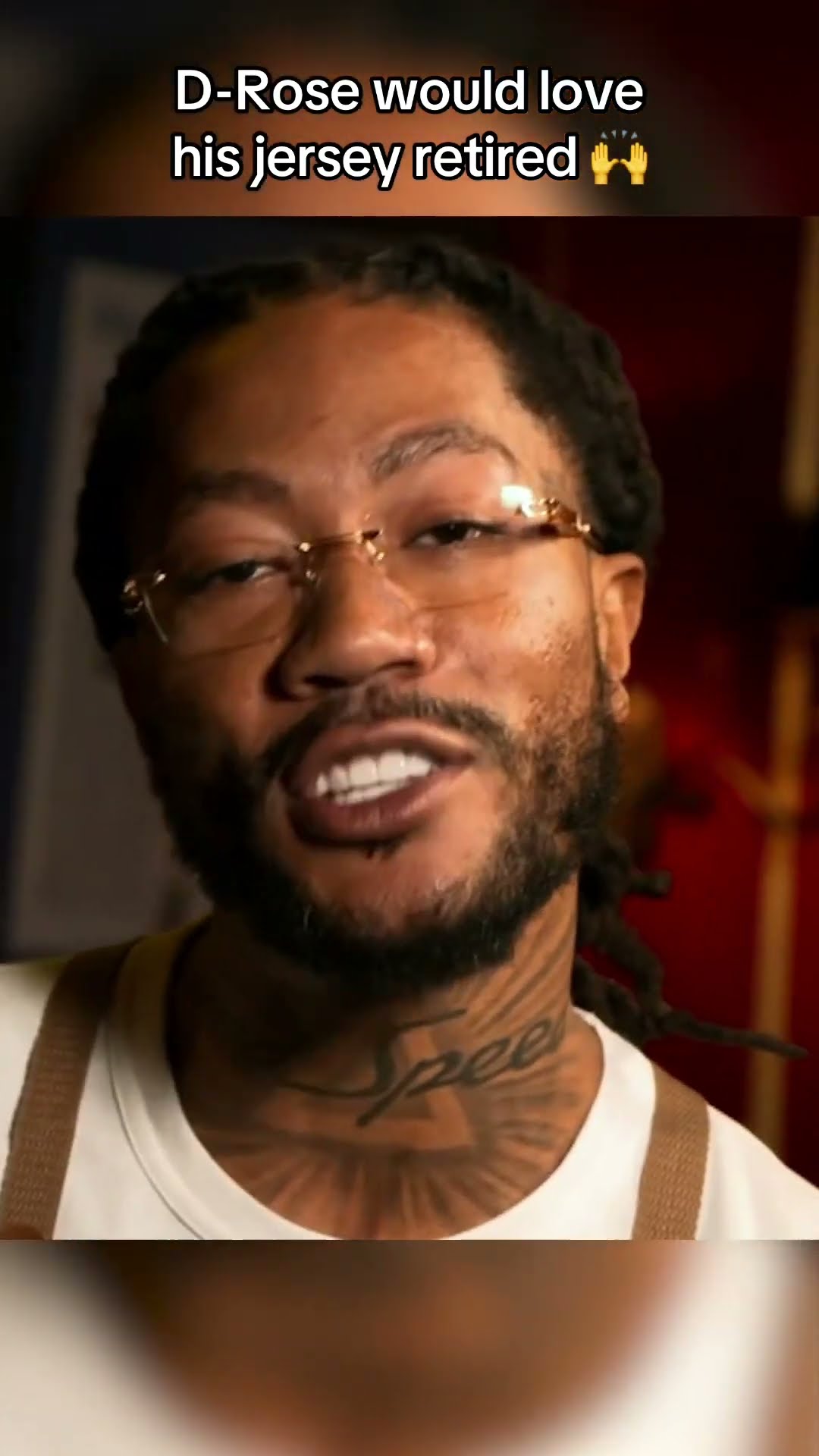Derrick Rose says he'd love for the Bulls to retire his jersey ?