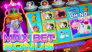 MAX BET BONUS TIME!!! WILD COWS FREE GAMES on Invaders Return From The Planet Moolah -  CASINO SLOTS
