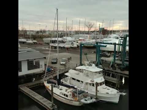 11/24/18 A Short Video at Norwalk Cove Marina