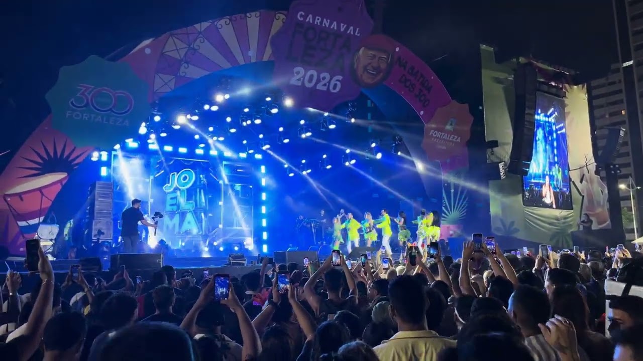 joelma na praia de iracema em fortaleza/ce