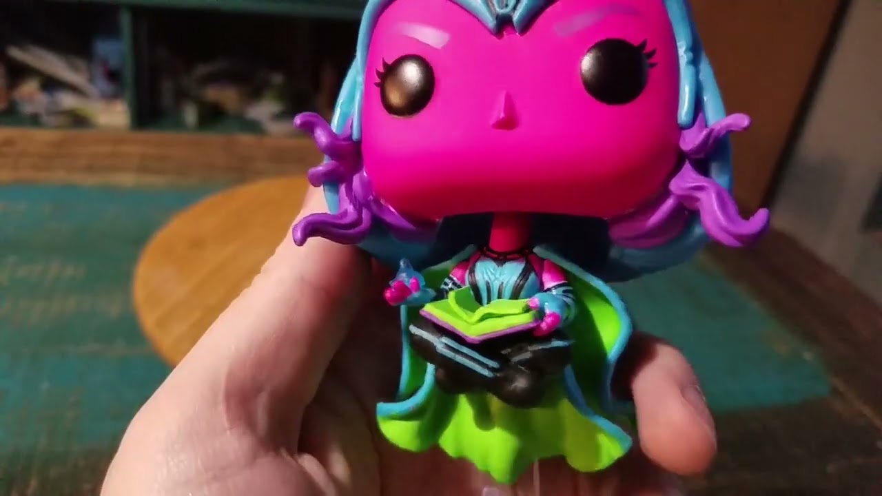 Pop! Blacklight Scarlet Witch Target Exclusive Funko Vinyl Figure Review