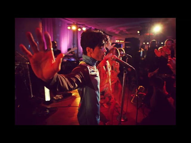 Deliverance (by Prince - unreleased) - YouTube