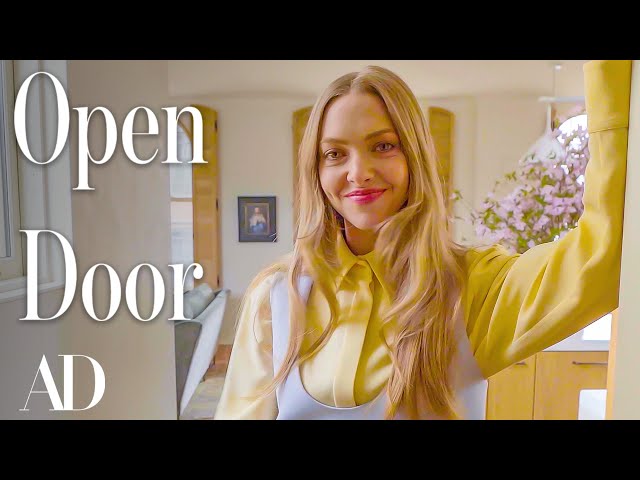 Celebrities - Inside Amanda Seyfried's Home - Prepositions of Place