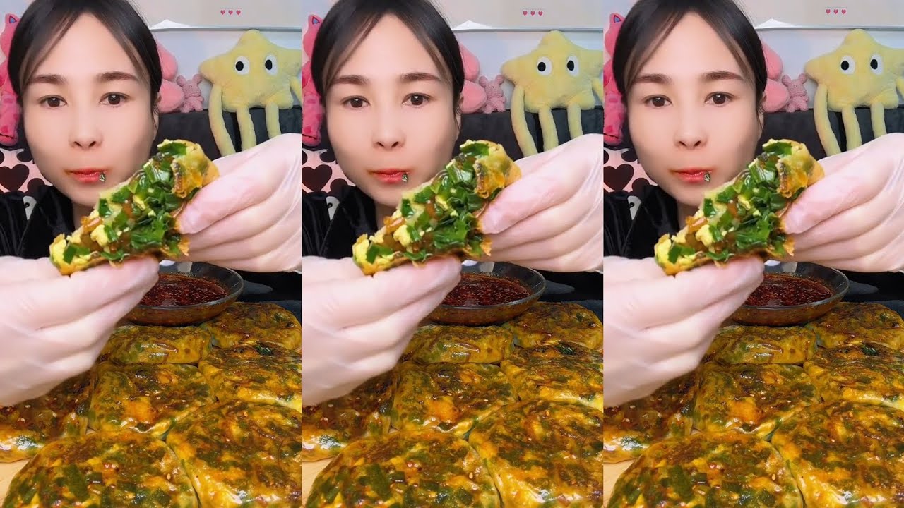 Homemade Chinese Chive & Egg Pancake | Easy Crispy Stuffed Flatbread Recipe | Eating Show