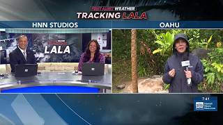 Crues Du Ruisseau De Manoa Et Dangers Routiers À Travers Oahu Dus À La Tempête Tropicale Lala