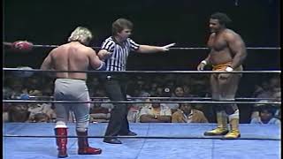 Famous "Hacksaw" Butch Reed vs. "Hot Stuff" Eddie Gilbert - Mid South  8/4/85 Profile