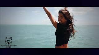 Download Lagu Miki Mo Saly Betli შენ რომ ცხოვრობდე ზღვასთან Cover MP3 Miki Mo Saly Betli შენ რომ ცხოვრობდე ზღვასთან Cover