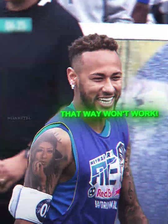 She Knows It's Neymar 😌😎