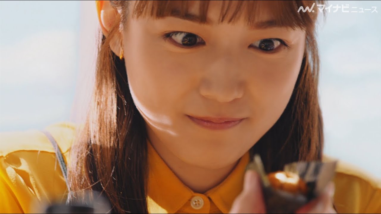 川口春奈 うに を見つめる顔が超かわいい はま寿司新tvcm うに祭 はまい 編公開 Youtube
