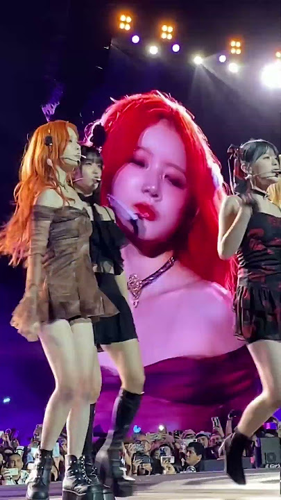 STAYC “SEÑORITA” COVER en #musicbank #stayc #musicbankmexico