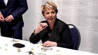 Paragnost Helderziende Spiritueel Medium Evelien Foks Op De Parabeurs Rijswijk 06-04-2019 Deel 1