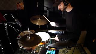 Drums and Oscillators #19