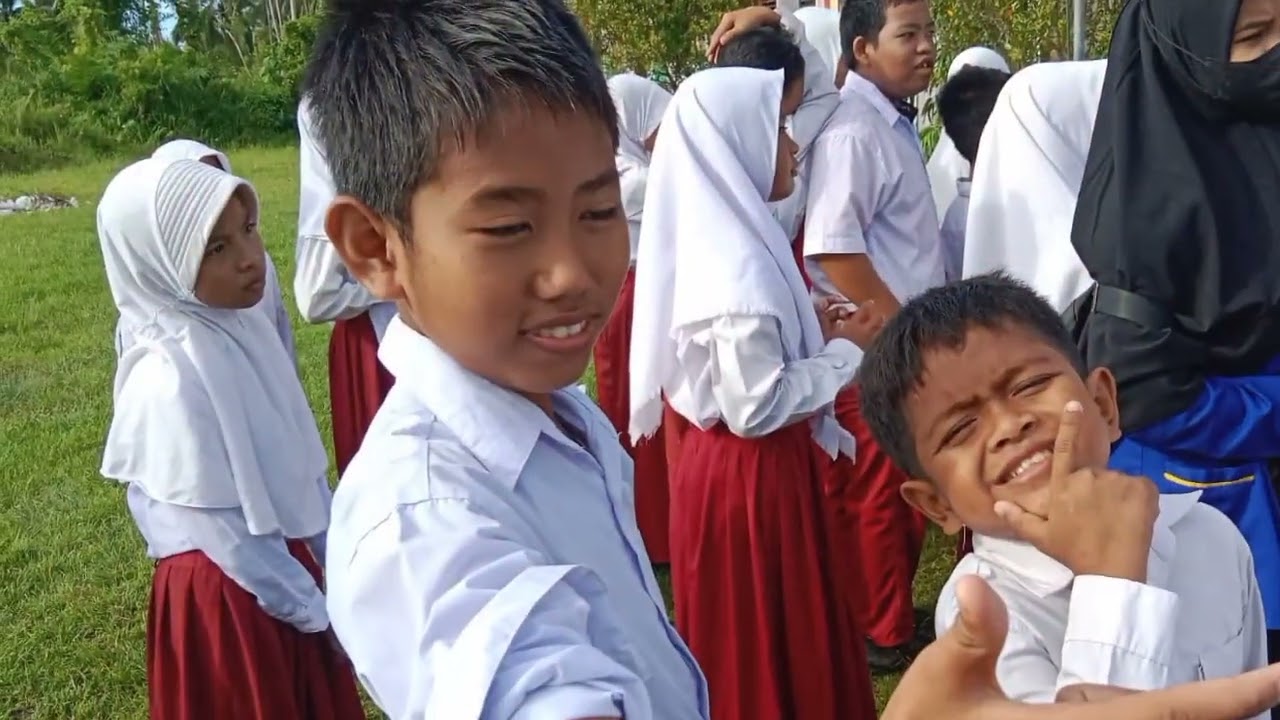 Laporan Mingguan SD Negeri 014640