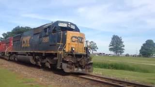 Three trains, two railroads, one hour. CP and IAIS action in Davenport w/ great K5LA, 6-2-15
